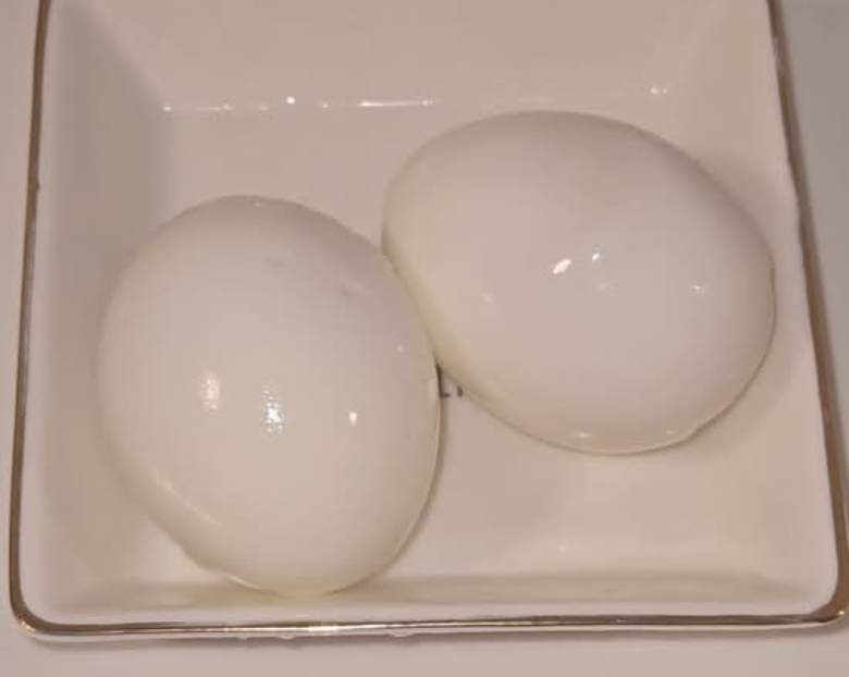 Boiled Eggs (2 Pieces)