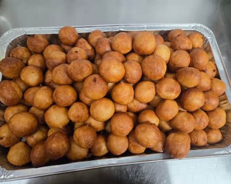 Puff-Puff Large Tray (150 Pcs)